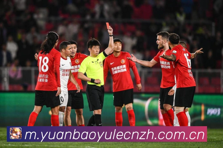 张之臻错失两个赛点首轮出局无缘男子网球一零零零罗马站晋级赛场观察:最新赛事动态与深度分析 张之臻错失两个赛点首轮出局无缘男子网球一零零零罗马站晋级赛场观察:最新赛事动态与深度分析